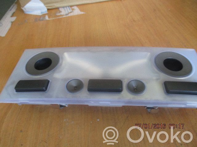 Garniture de console d'éclairage de ciel de toit   696205403