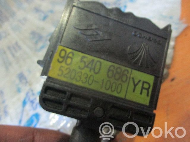 Other switches/knobs/shifts   96540686,ESCOVAS
