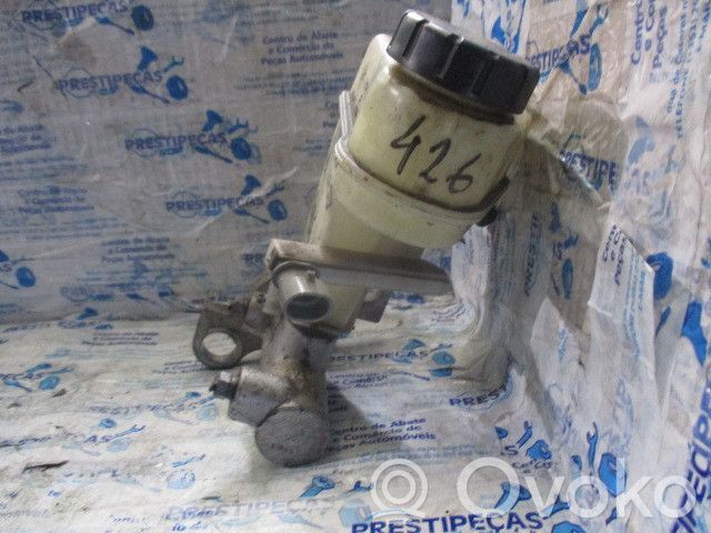 Pääjarrusylinteri   32067069