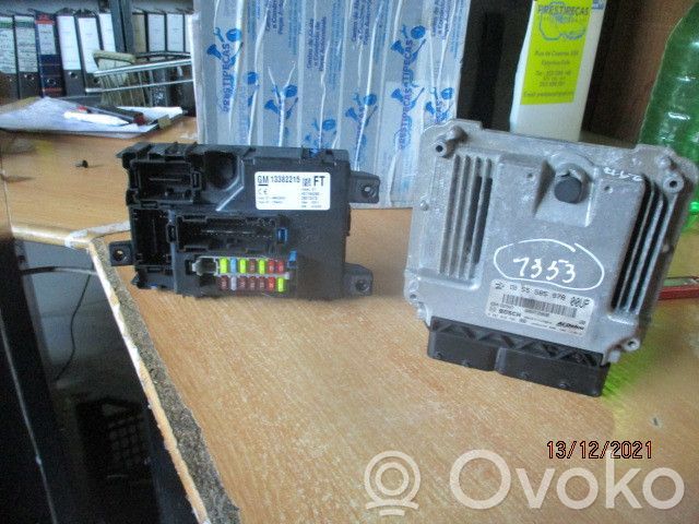Unidad de control/módulo del motor   55585978,13382215,BOSCH