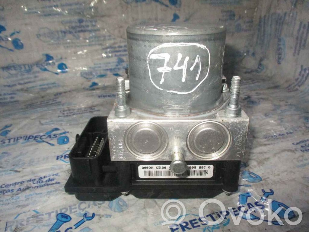 Peugeot 308 SW  ABS Pump 