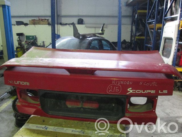 Hyundai Coupe Aizmugurējais pārsegs (bagāžnieks) 