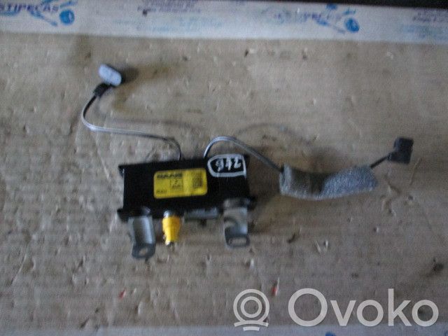 Antenas pastiprinātājs   12785232