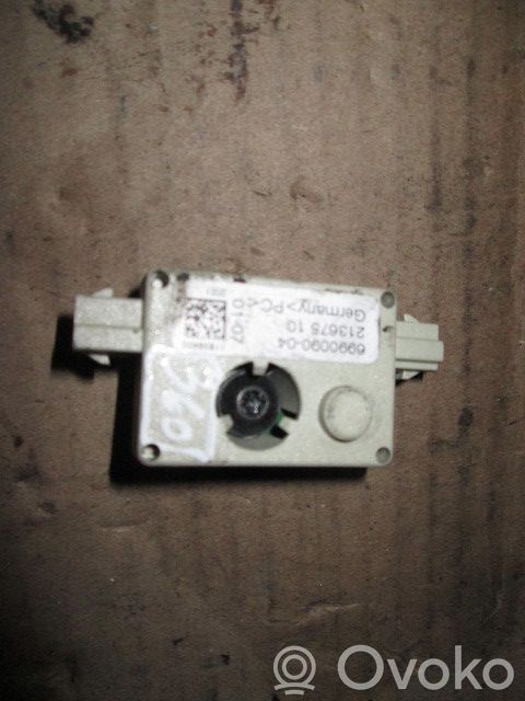 Antenos stiprintuvas   6990090