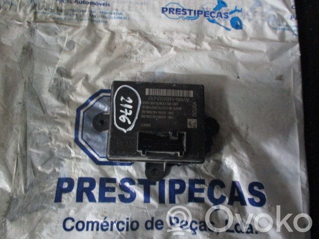 Door central lock control unit/module   AV6N14B532DD,PORTATRAS