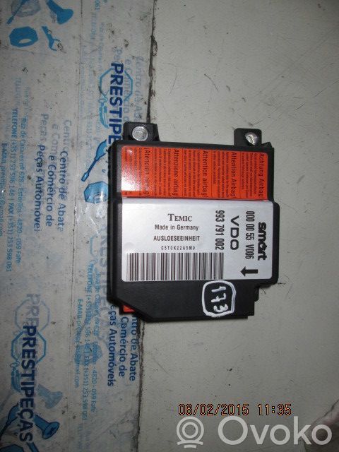 Unidad de control/módulo del Airbag   0000055V006