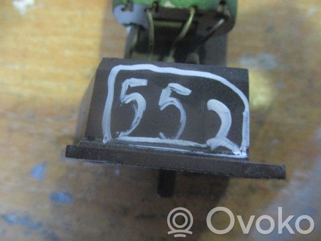 BMW 3 E36 Relé de ventilador de calefacción 