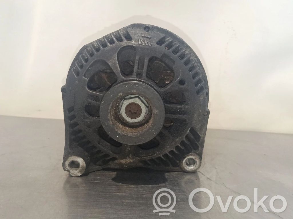 BMW X5 E53 Alternator 