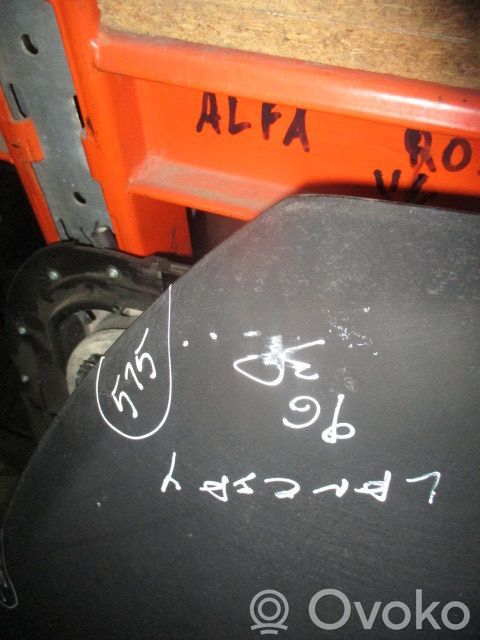 Pokrywa przednia / Maska silnika   CAPO515