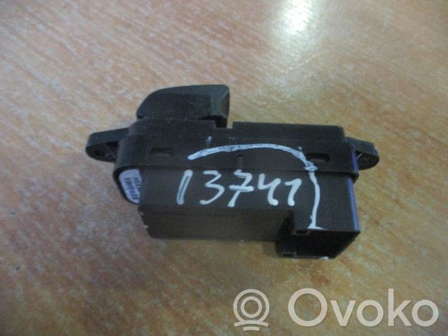 Interrupteur commade lève-vitre   CC3366370A,VIDROFRENTEDRT