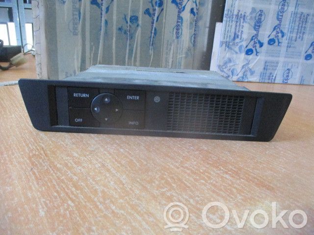 Volkswagen PASSAT B4 Unitate principală radio/CD/DVD/GPS 
