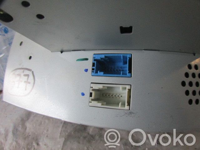 Radio / CD-Player / DVD-Player / Navigation   65526934413,65526923878