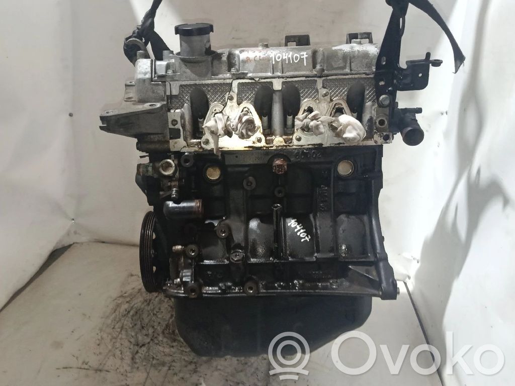 Renault Clio II Dzinējs 