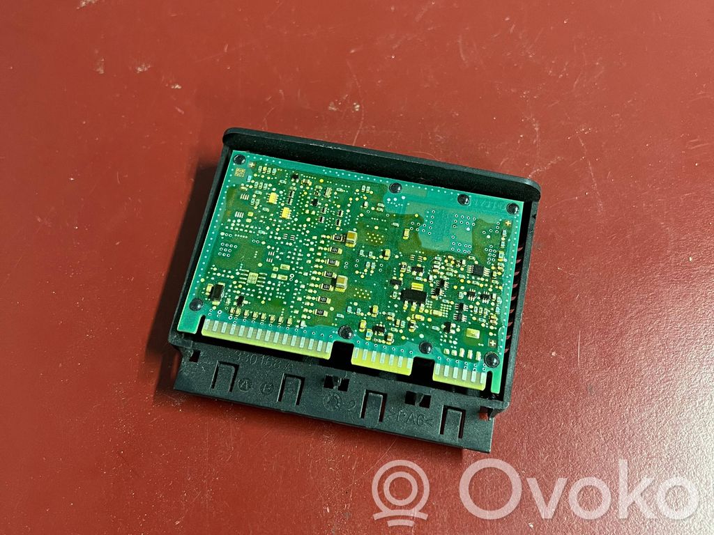 Moduł poziomowanie świateł Xenon   7316209,4434045,53518500A