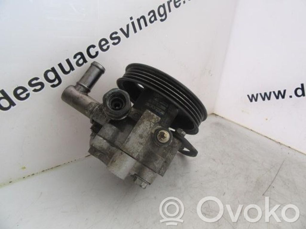 Ohjaustehostimen pumppu   95953908
