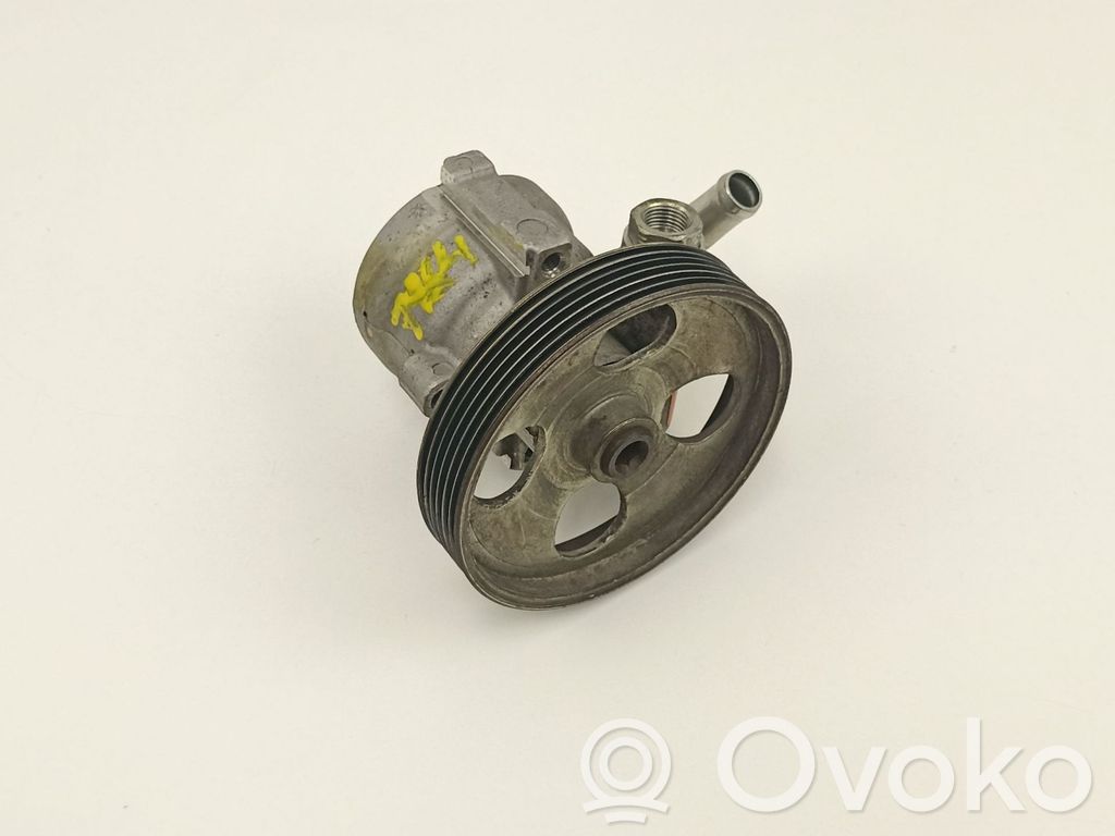 Peugeot Bipper Power steering pump 
