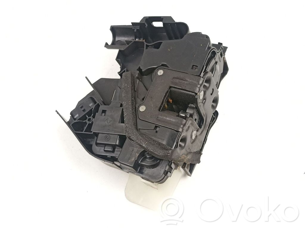 Renault Megane IV Zamek drzwi przednich 