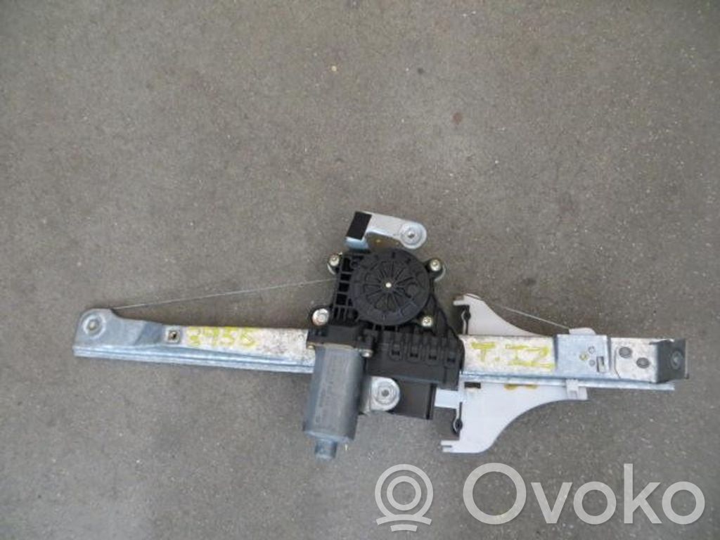 Ford Mondeo Mk III Rear window lifting mechanism without motor 