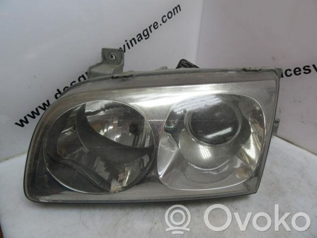 Hyundai Trajet Scheinwerfer 