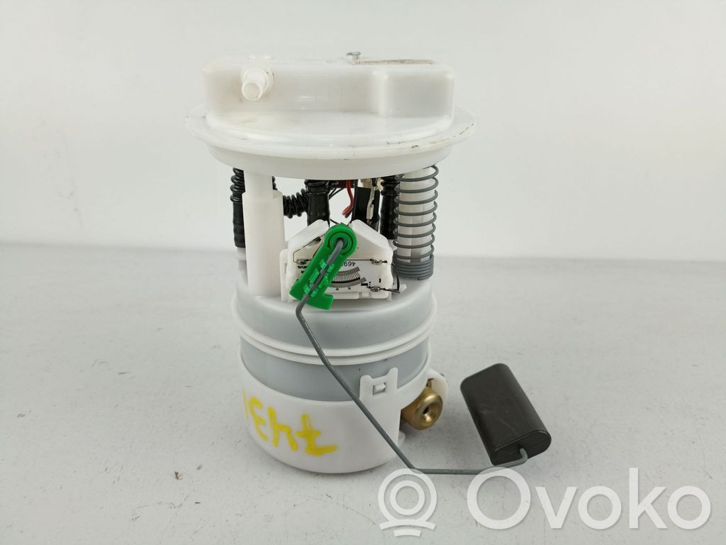 Bomba interna de combustible   8200211005