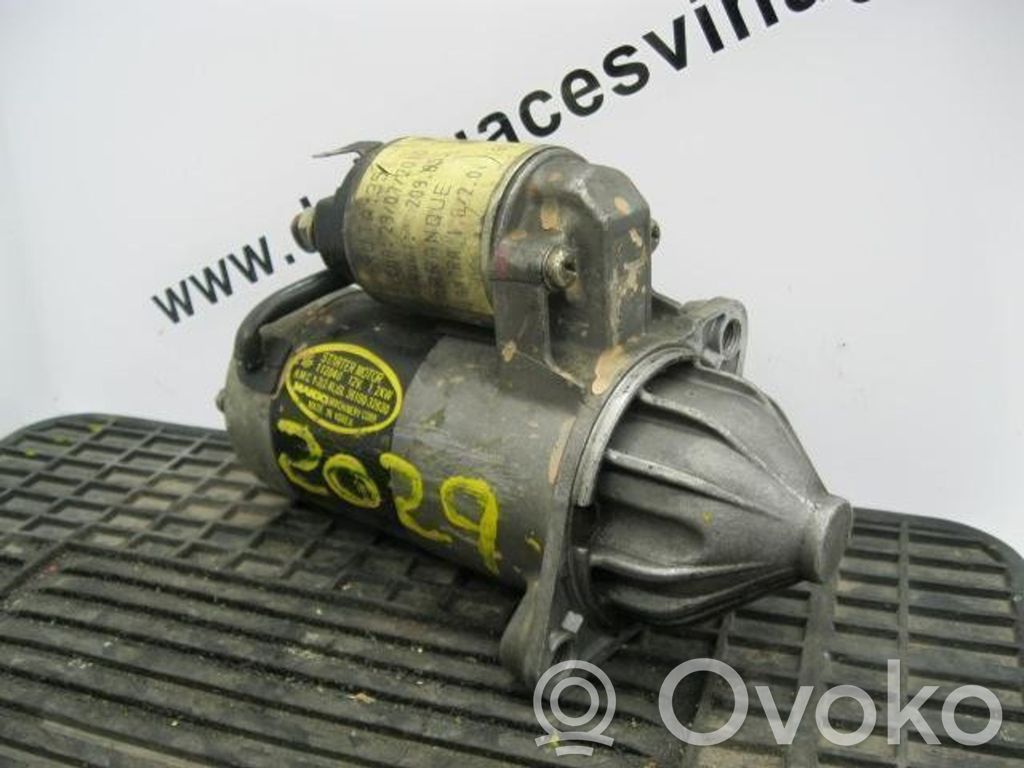 Hyundai Lantra I Starter motor 