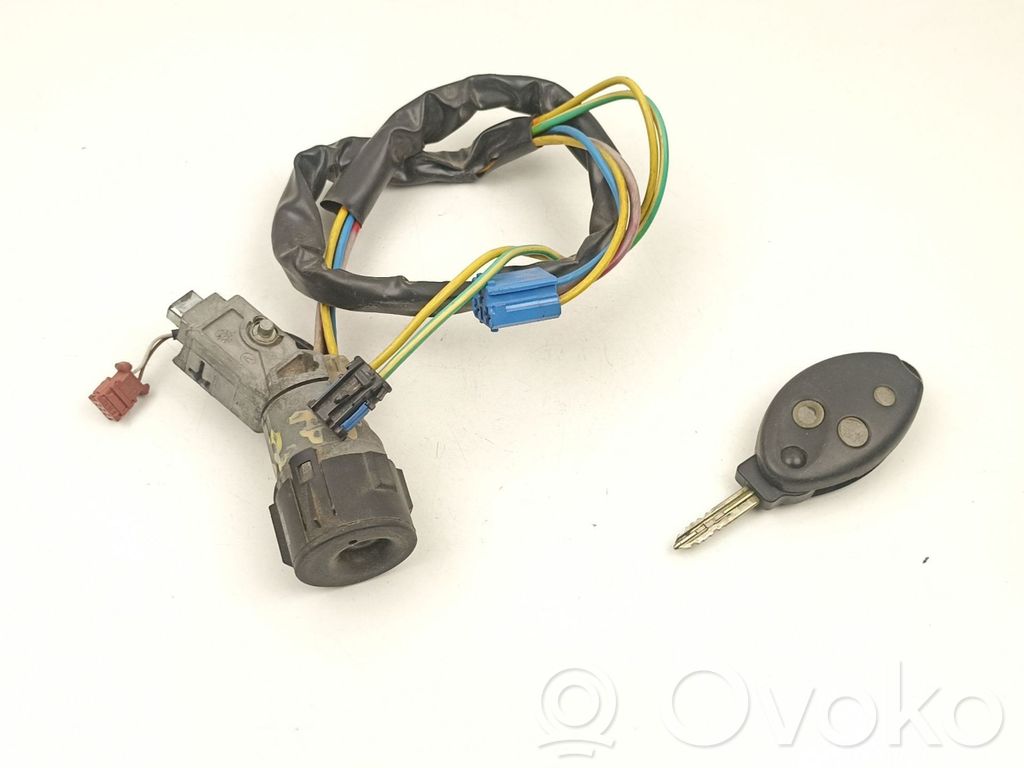 Citroen C5 Užvedimo spynelė 