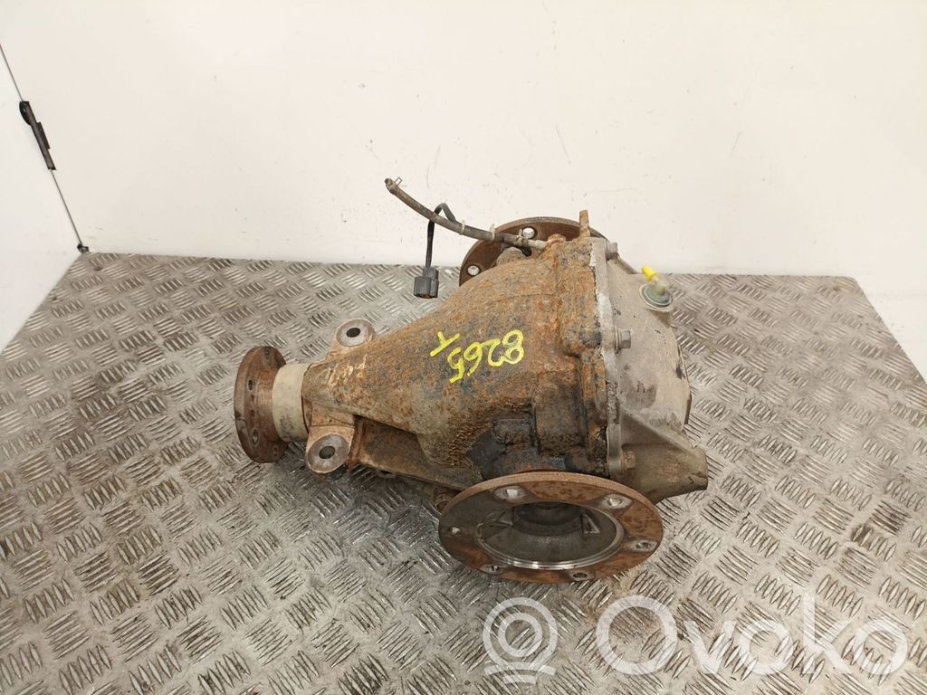 Mitsubishi Montero Hinterachsdifferential 