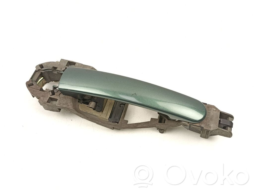 Manecilla interna puerta delantera   3B0837885