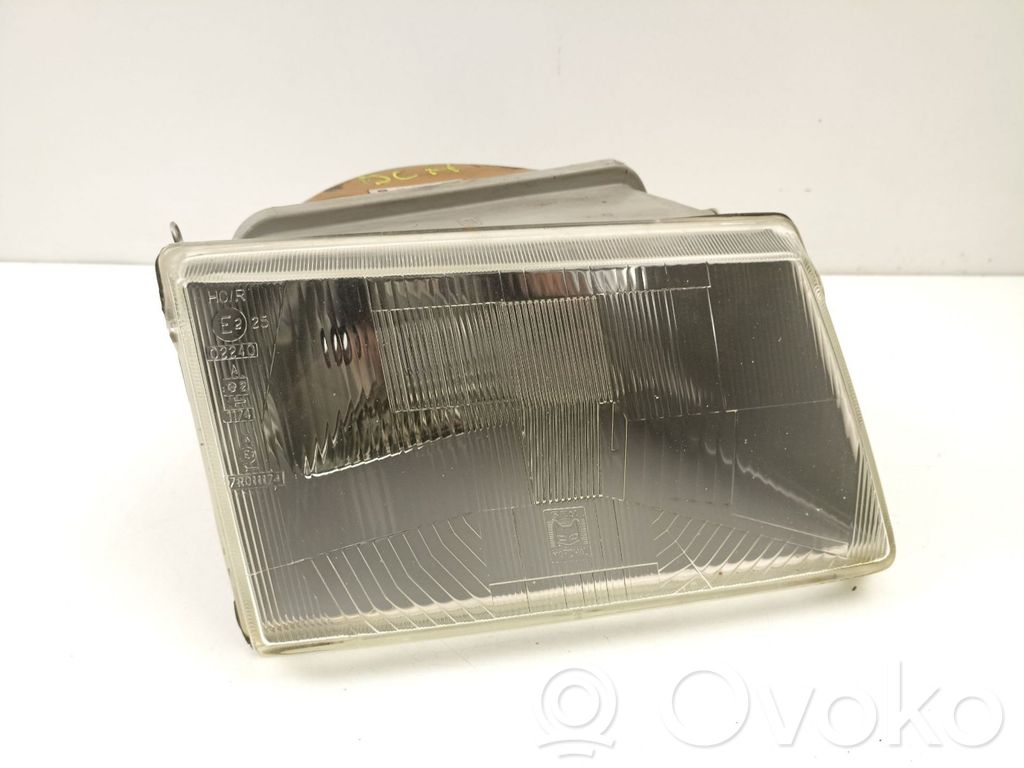 Peugeot 309 Headlight/headlamp 