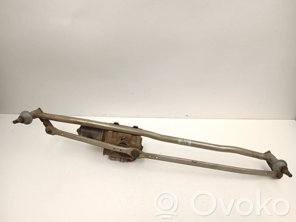 Nissan Interstar Wiper motor 