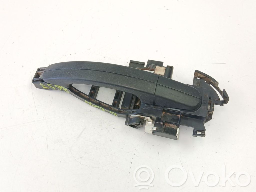 Manecilla interna puerta delantera   BK21V224A36AD