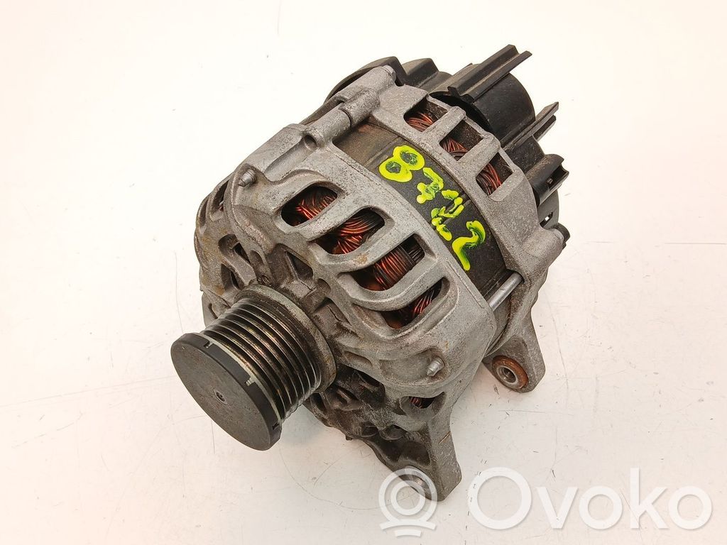 Renault Captur Generator/alternator 