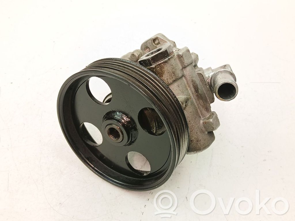 Ohjaustehostimen pumppu   4007W2