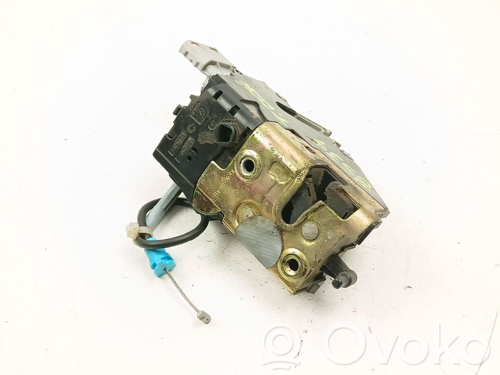 Citroen C4 I Picasso Takaoven lukko 