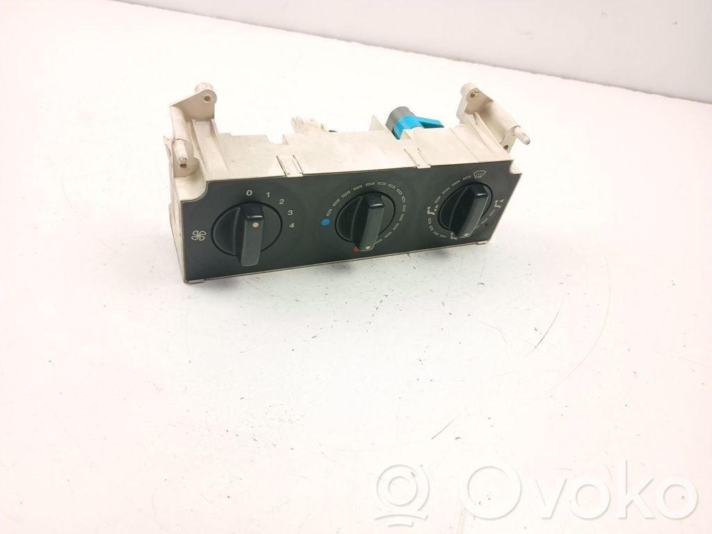 Citroen Berlingo Air conditioner control unit module 