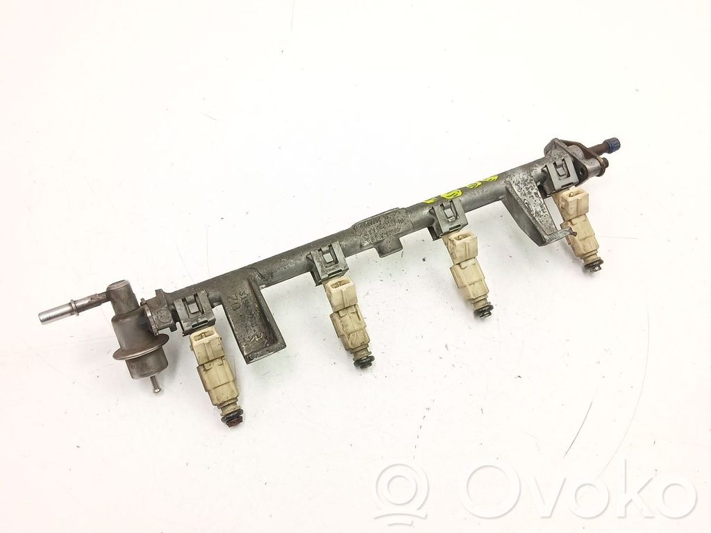 Ford Mondeo MK II Inyector de combustible 