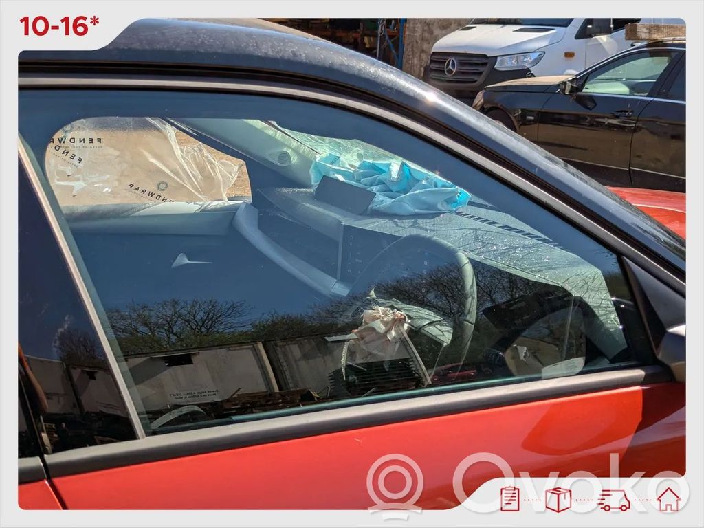 Opel Frontera Front door window glass four-door 
