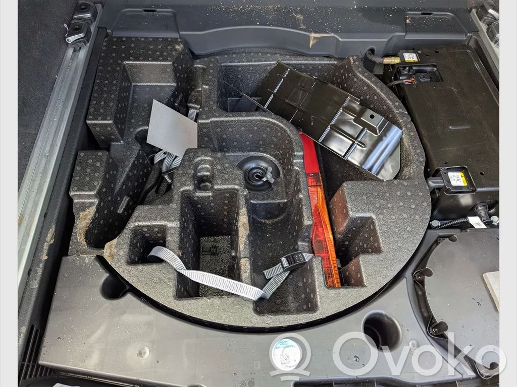 Audi Q8 Boîte à outils 