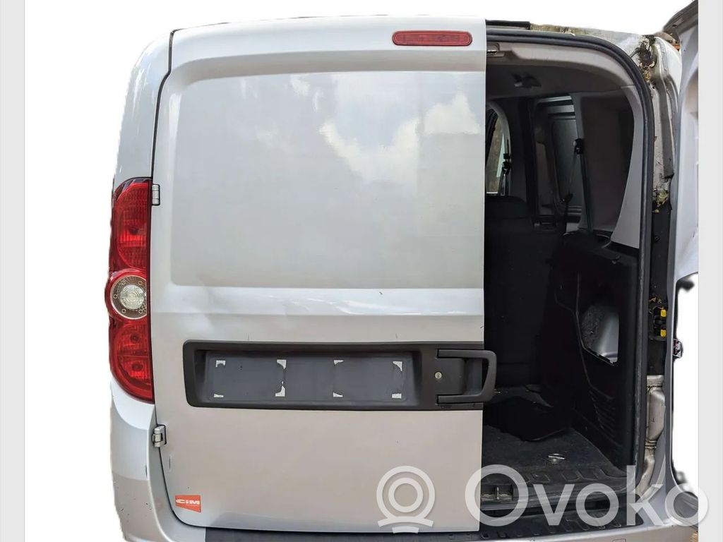 Opel Combo D Heckklappe Kofferraumdeckel 