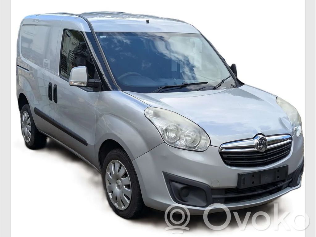 Opel Combo D Pannello laterale anteriore 