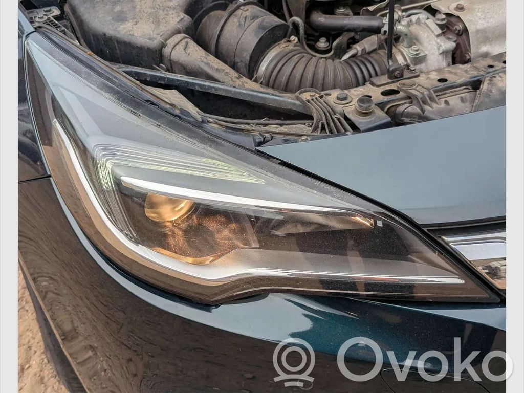 Opel Astra K Headlight/headlamp 