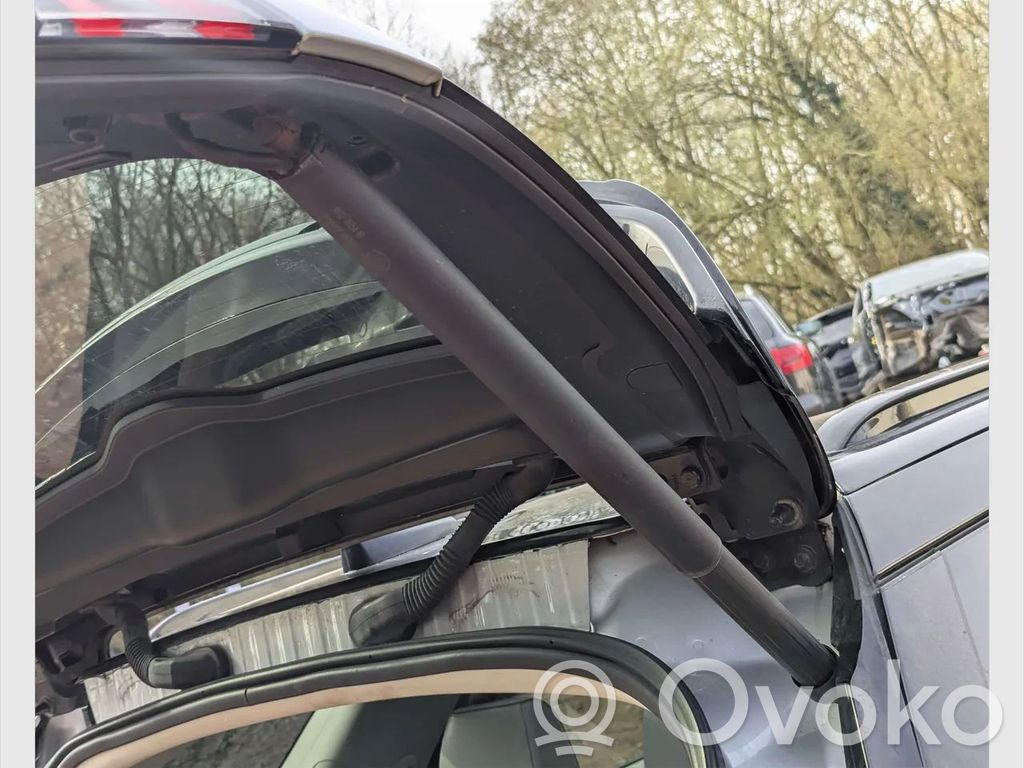 Land Rover Discovery 5 Takaluukun tuen kaasujousi 