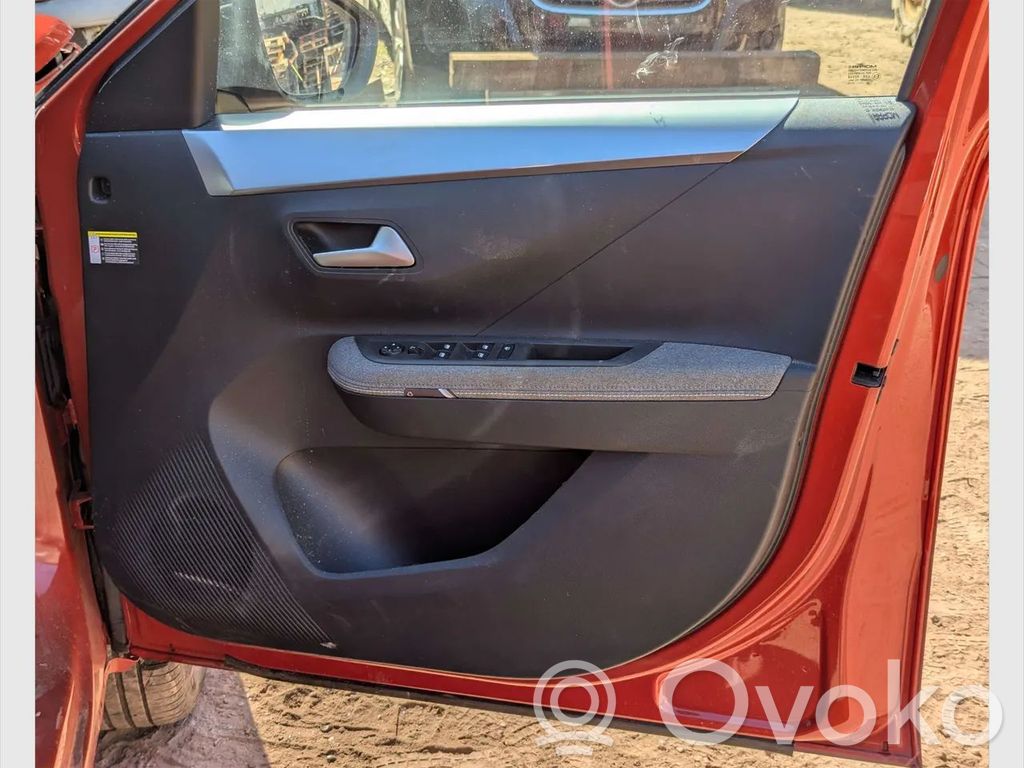 Opel Frontera Etuoven verhoilu 