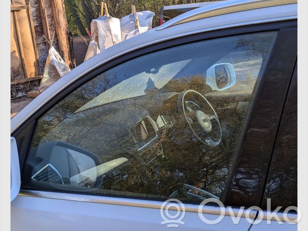 Audi Q5 SQ5 8R Etuoven ikkunalasi, neliovinen malli 