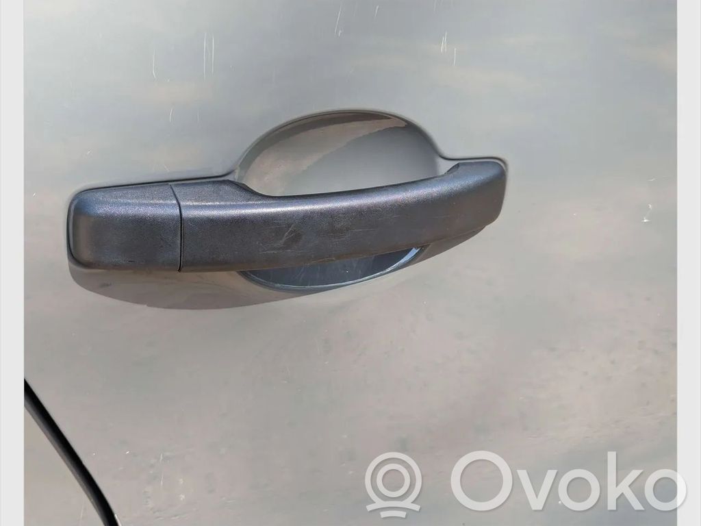 Opel Vivaro Внешняя ручка 
