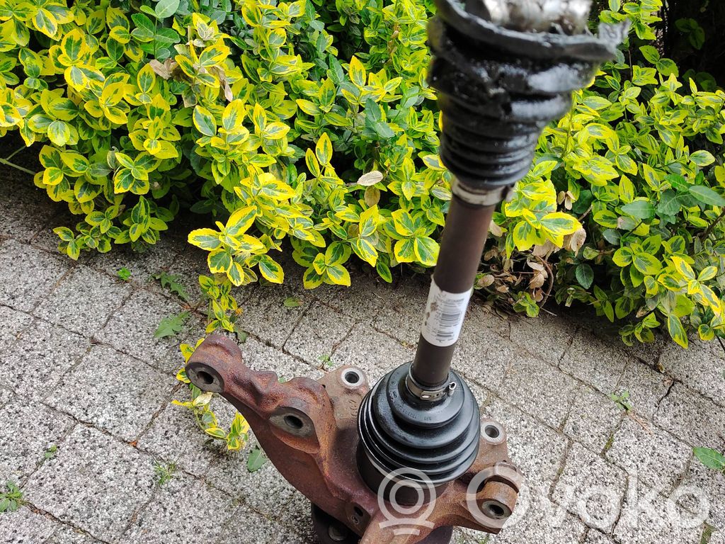 Ford Escape IV Zwrotnica koła przedniego 