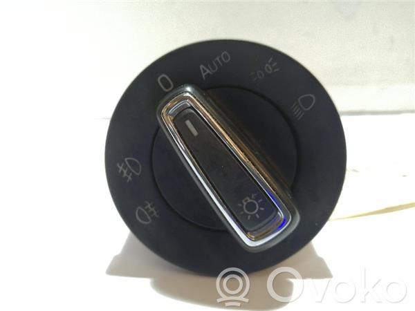 Skoda Rapid (NH) Interruptor de luz 