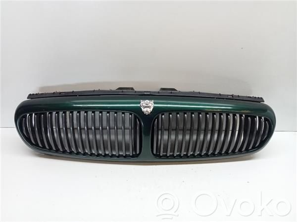 Jaguar X-Type Augšējais režģis 