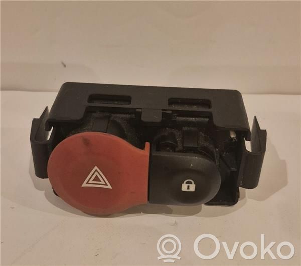 Hazard light switch   8200214896
