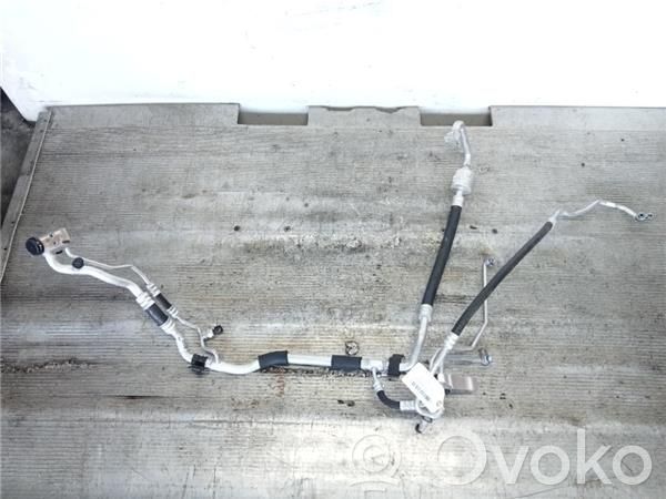 KIA Stonic Ilmastointilaitteen putki (A/C) 